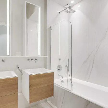 Exceptional Flat - Parc Monceau 6p3br Párizs